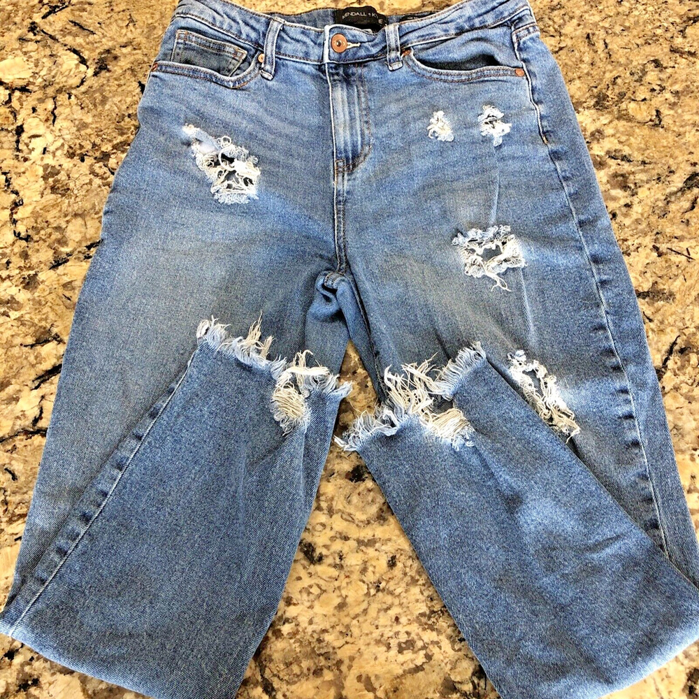 Size 9 X 25 Kendall And Kylie Womens Jeans Denim Relaxed Skinny Rips Grunge